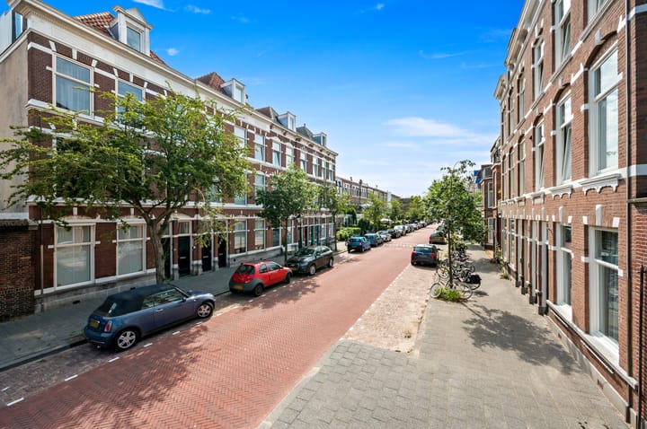 Photo 9 of Joan Maetsuyckerstraat 4-D