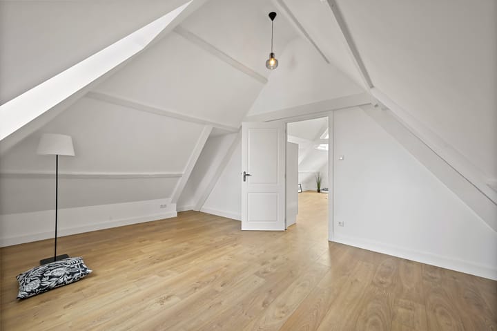 Photo 25 of Joan Maetsuyckerstraat 4-D