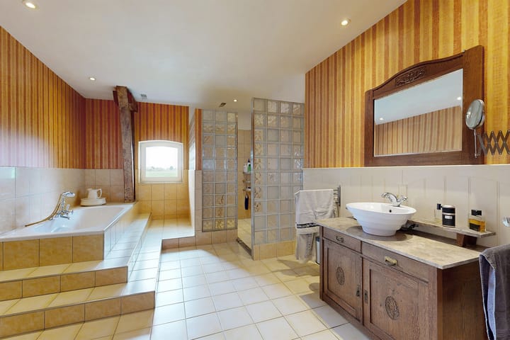 Photo 45 of Bredaschedijk 2