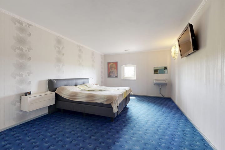 Photo 53 of Bredaschedijk 2