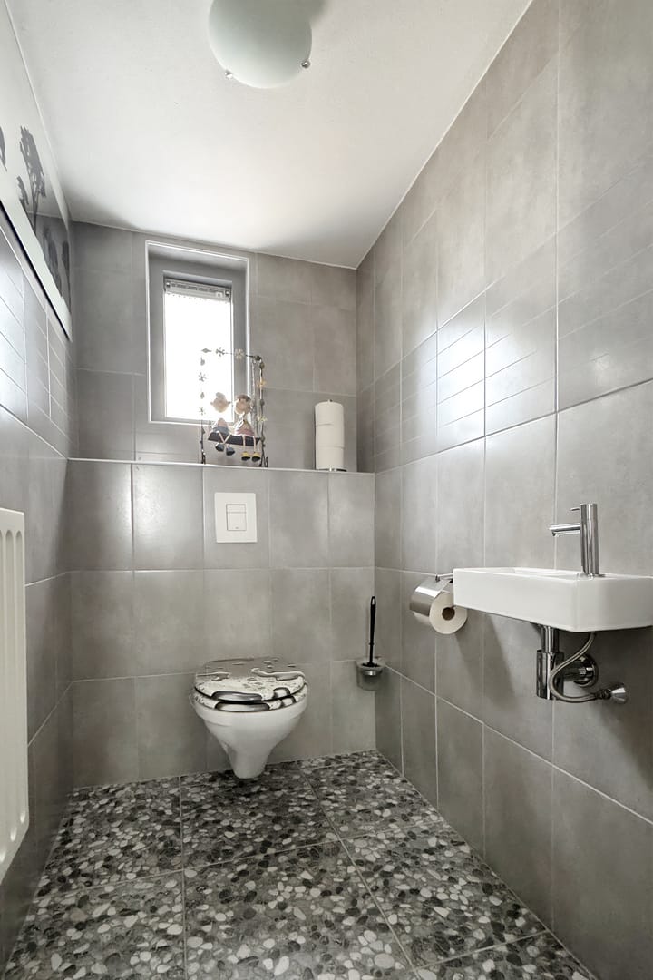 Foto 35 van Bredaschedijk 4