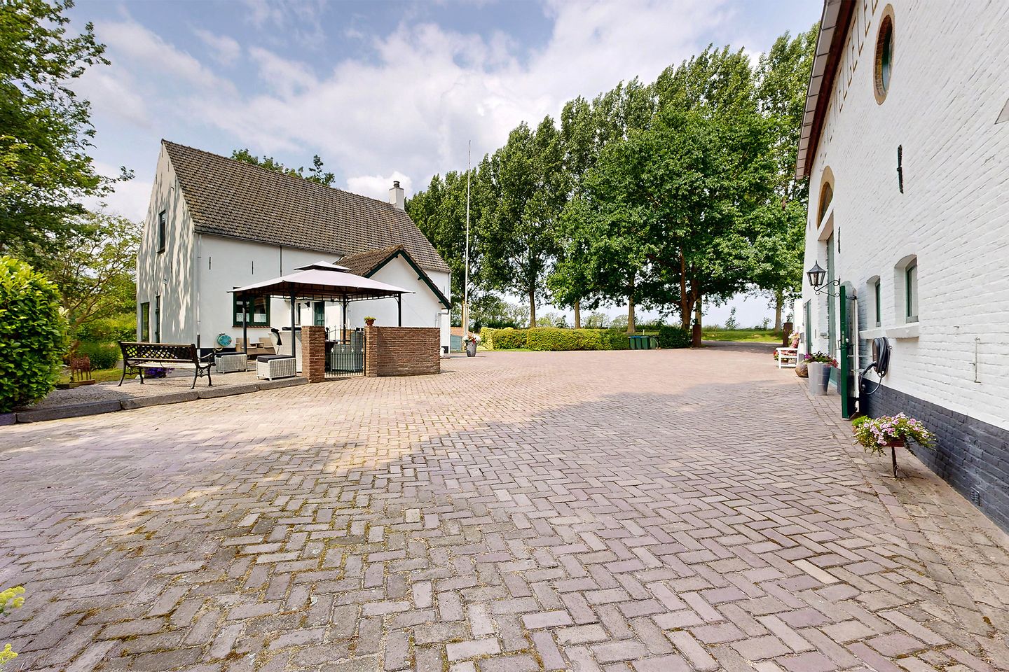 Photo 59 of Bredaschedijk 4