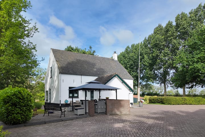 Foto 62 van Bredaschedijk 4