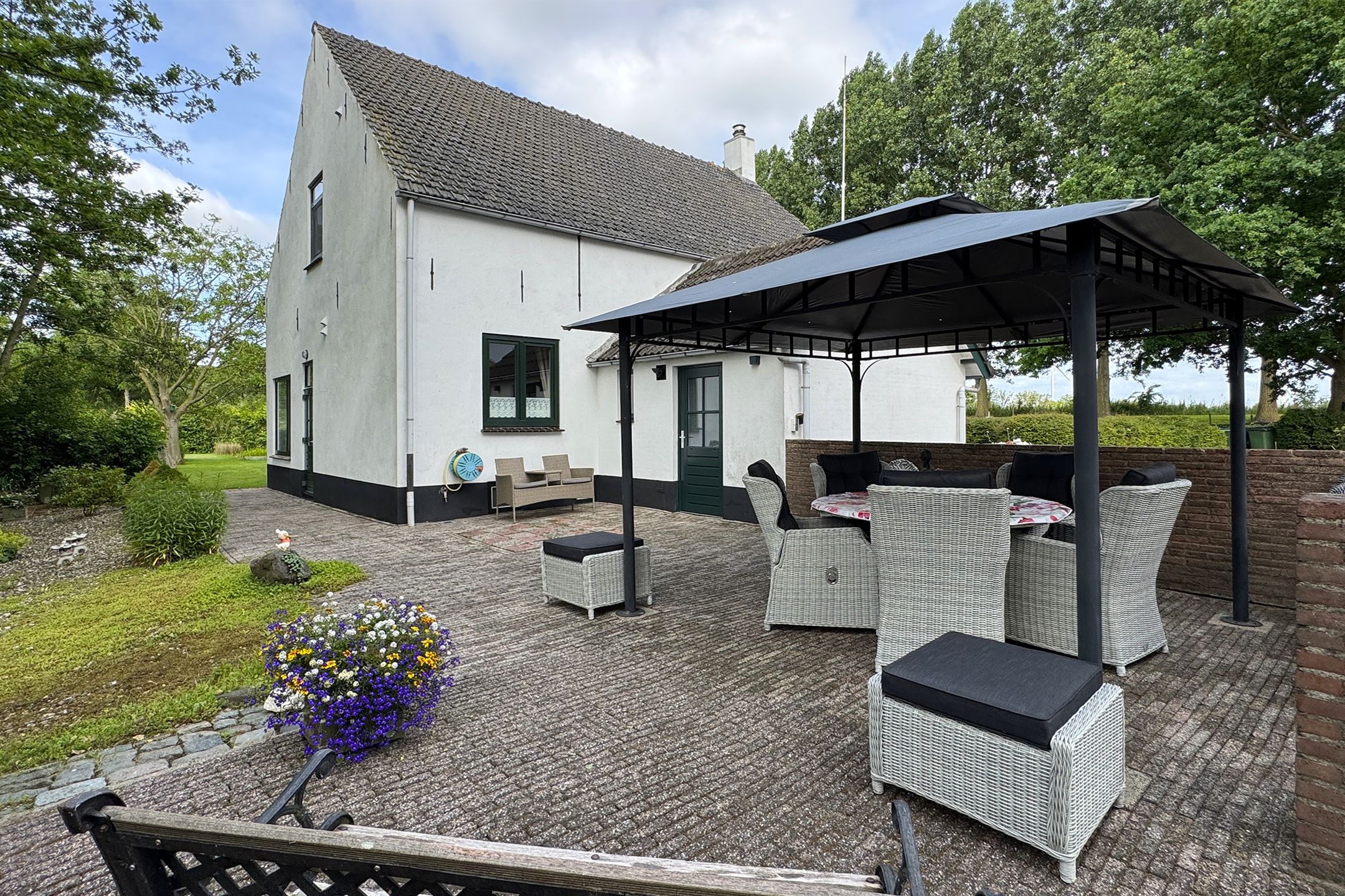 Photo 63 of Bredaschedijk 4