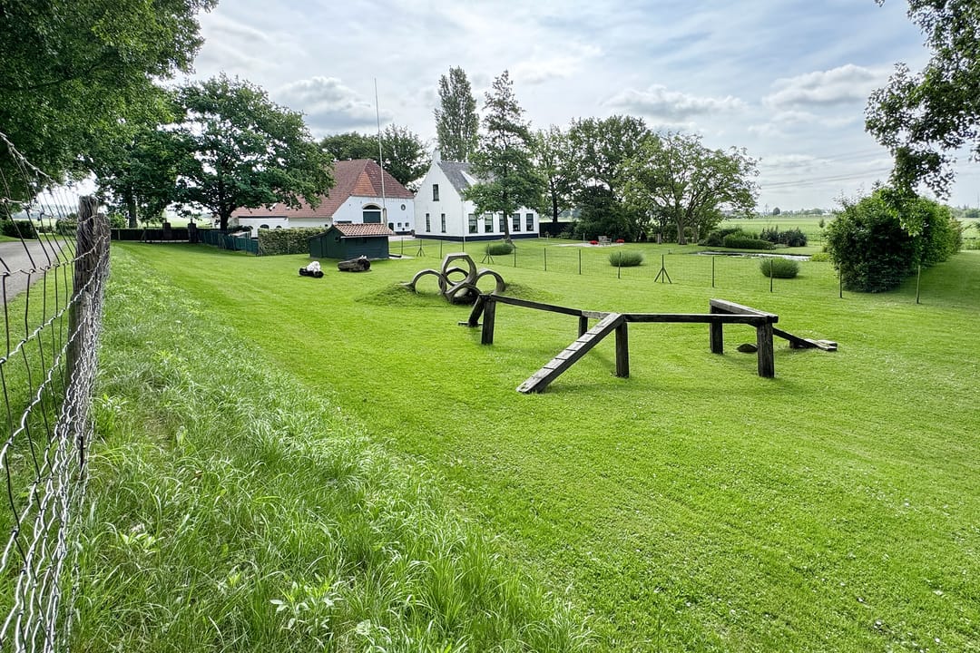 Photo 77 of Bredaschedijk 4