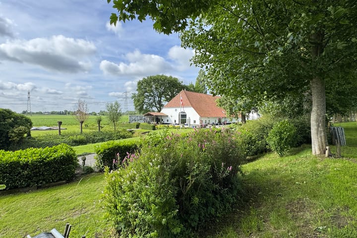 Photo 126 of Bredaschedijk 2