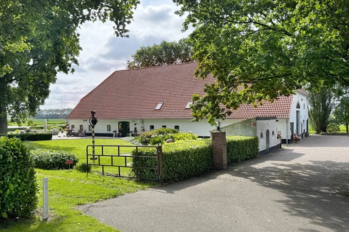 Photo 127 of Bredaschedijk 2