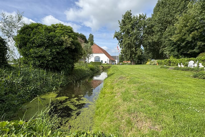 Photo 125 of Bredaschedijk 2