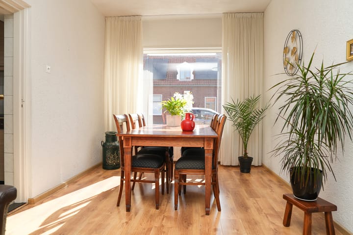 Foto 13 van Woerdensestraat 7