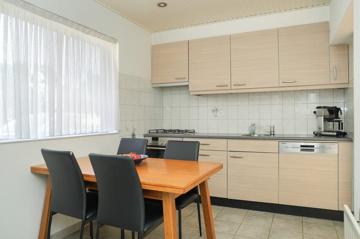 Foto 14 van Woerdensestraat 7