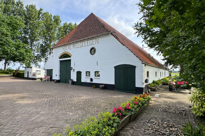 Photo 131 of Bredaschedijk 2