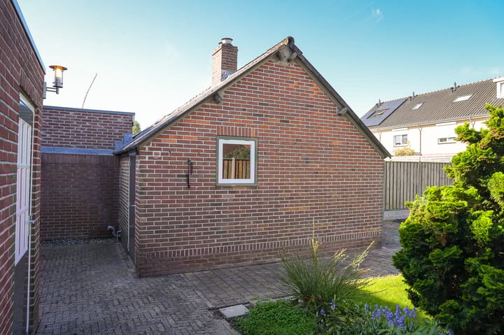 Foto 30 van Woerdensestraat 7