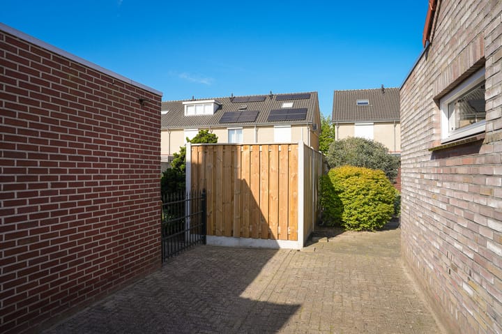 Foto 35 van Woerdensestraat 7