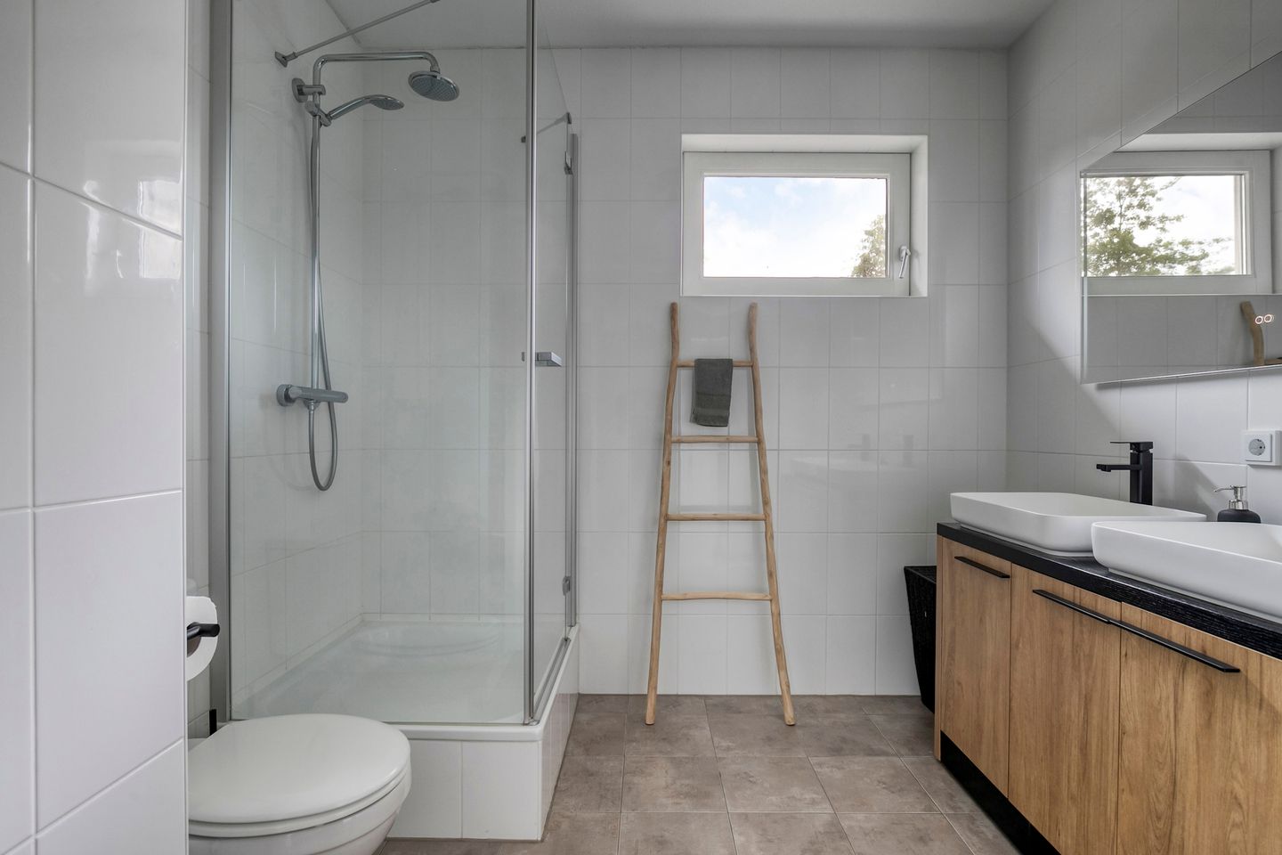 Photo 4 of Rabouw 25