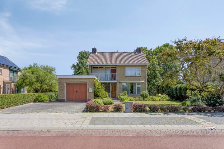 Photo 1 of Antwerpsestraatweg 24