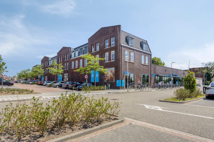 Photo 36 of Antwerpsestraatweg 24