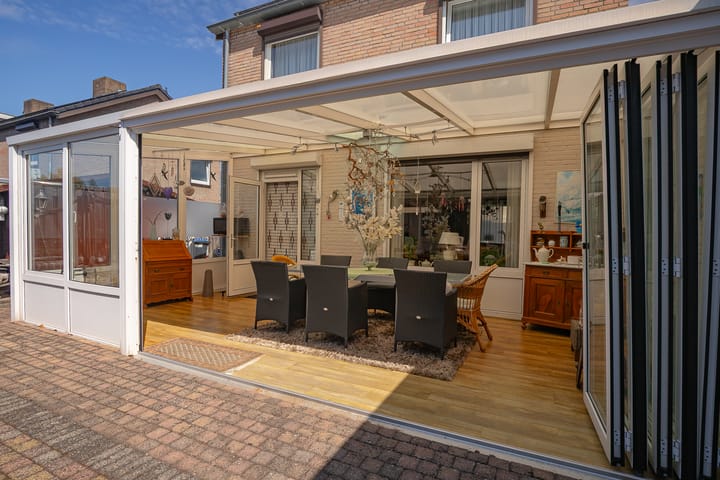 Foto 16 van Hofstraat 18