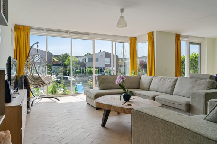 Foto 6 van Helmstok 14