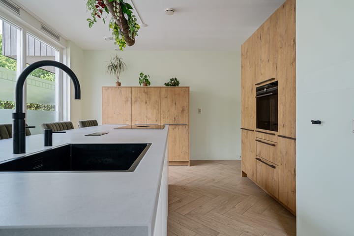 Foto 13 van Helmstok 14