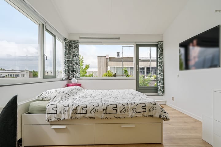 Foto 32 van Helmstok 14