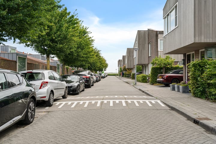 Foto 61 van Helmstok 14