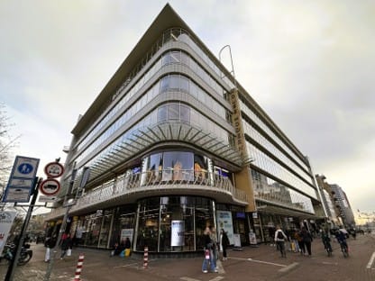 View photo 2 of Oudegracht 89