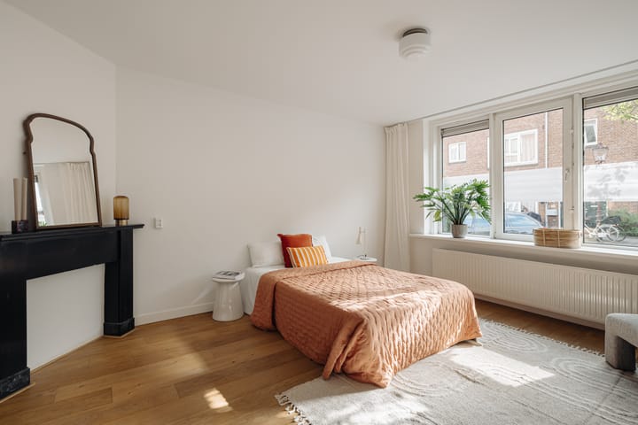 Photo 5 of Van Helt Stocadestraat 6-H