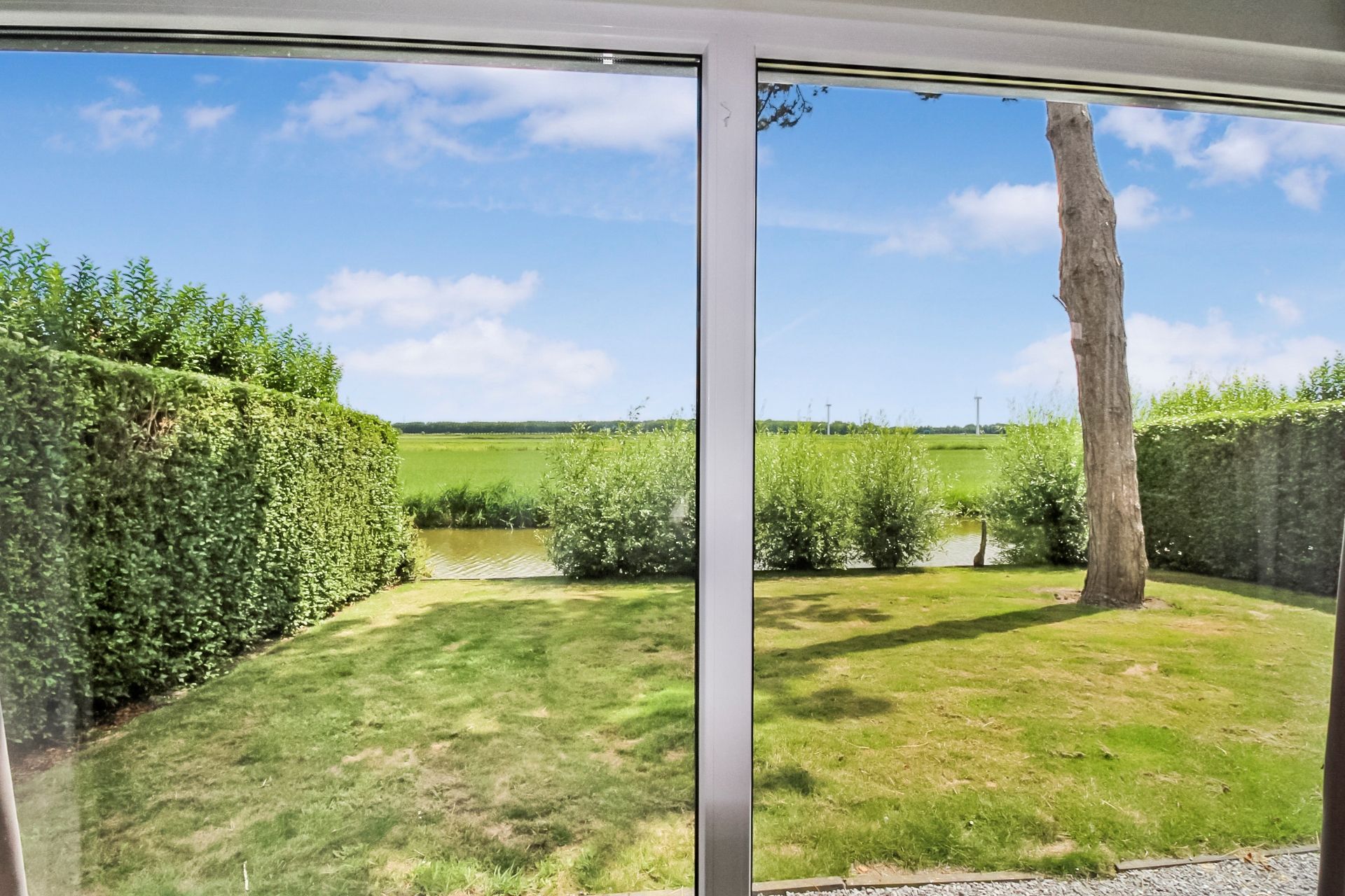 2-bedroom freehold villa in Berkhout — photo 3 of 5