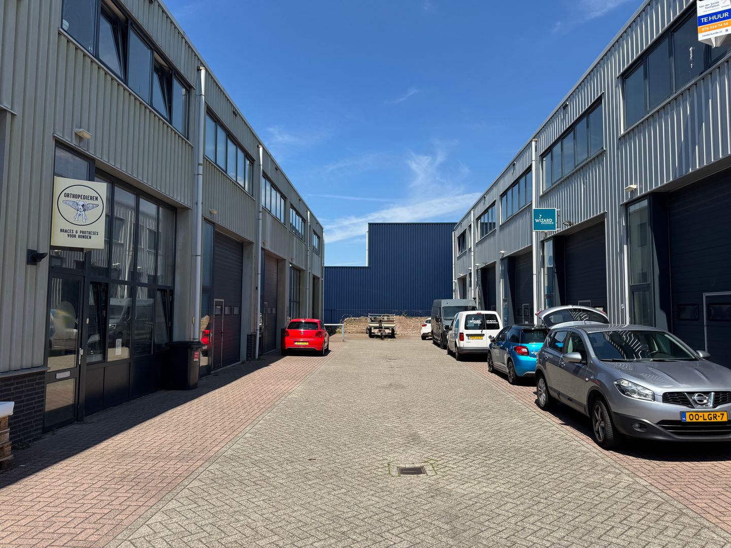View photo 2 of Neerloopweg 3-A3