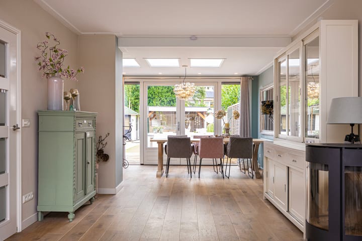 Foto 15 van Bornsestraat 110