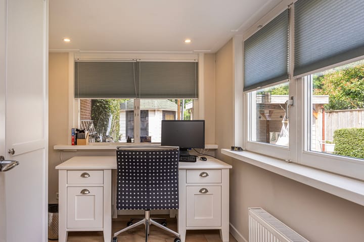 Foto 21 van Bornsestraat 110