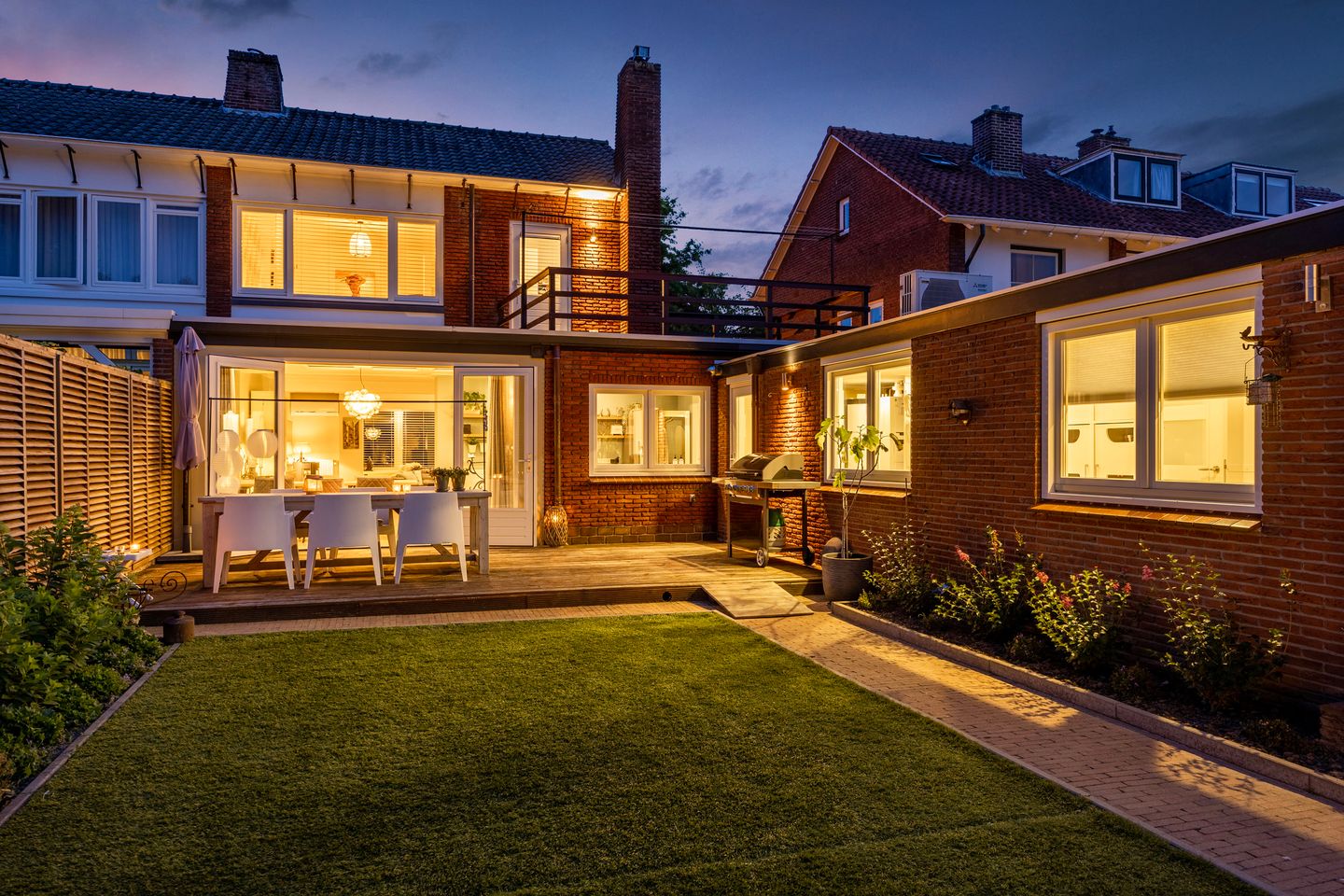 Photo 35 of Bornsestraat 110