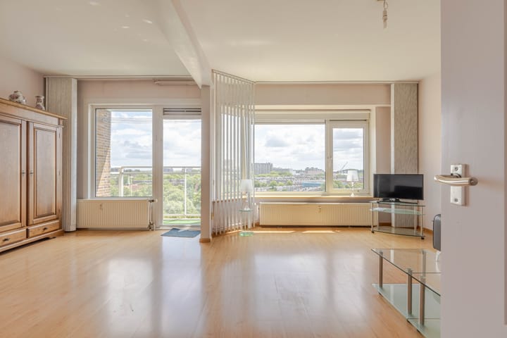 Foto 9 van Zwartewaalstraat 129