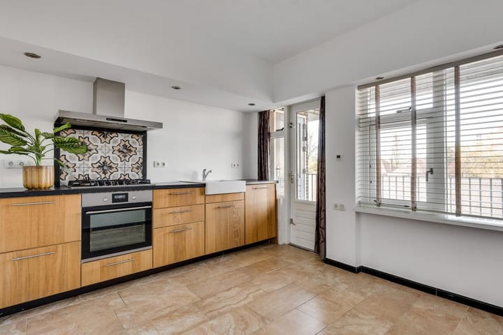 Foto 10 van Dries 32