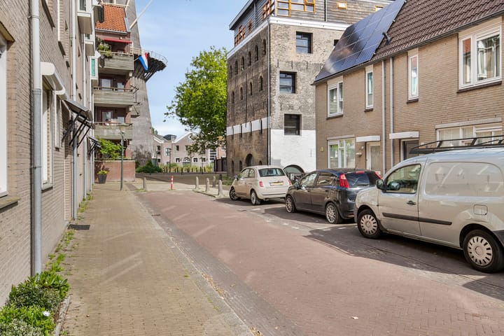 Foto 23 van Sint Anna Zusterstraat 83