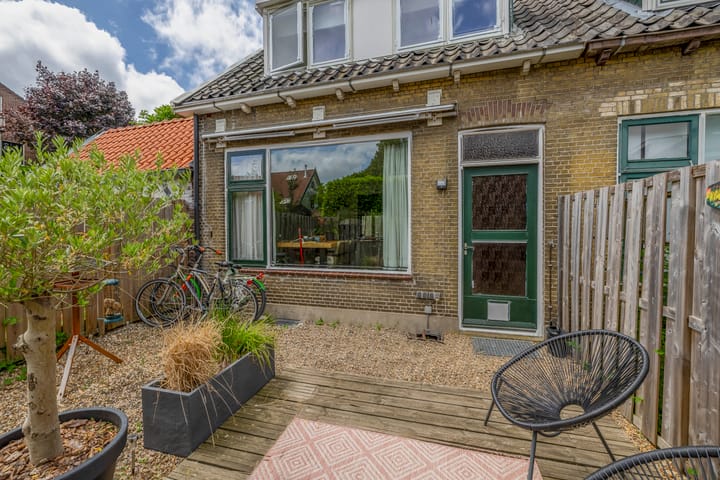 Foto 10 van Schoolstraat 2