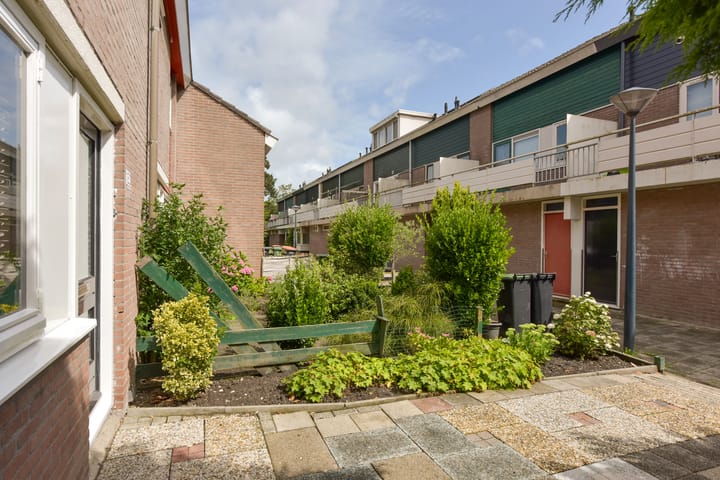 Photo 29 of Waterman 130