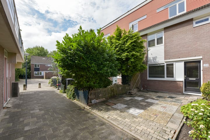 Photo 28 of Waterman 130