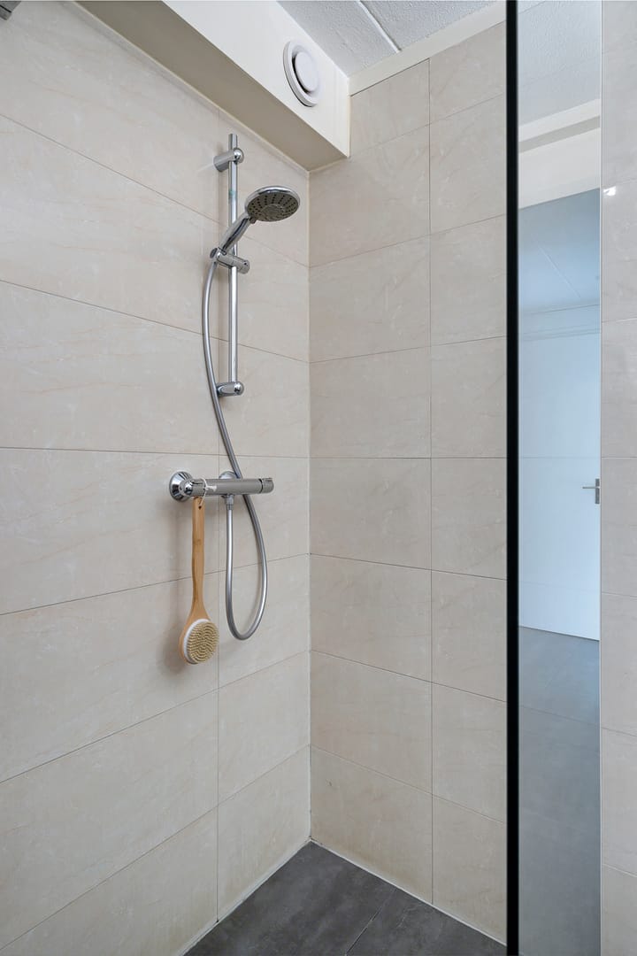 Foto 24 van Hoofdweg 96-A