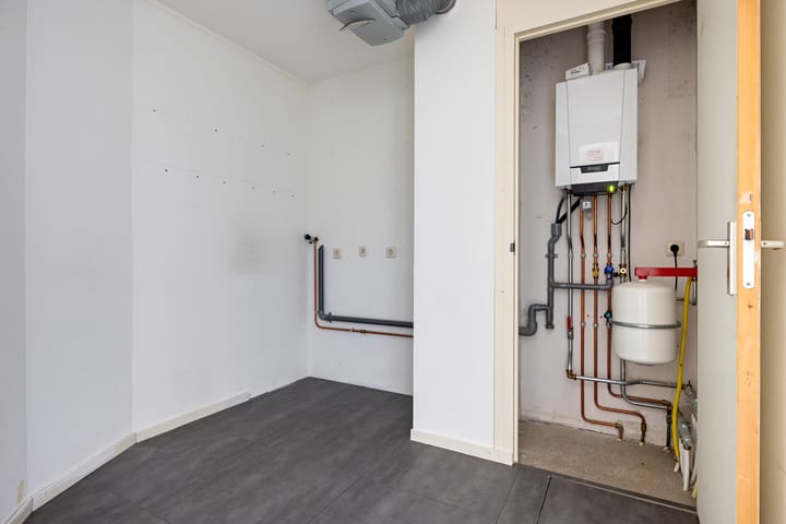 Foto 28 van Hoofdweg 96-A