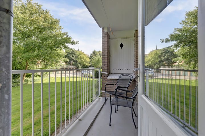 Foto 22 van Lippe Biesterfeldstraat 15-1