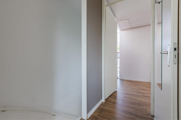 Photo 32 of Osdorper Ban 553