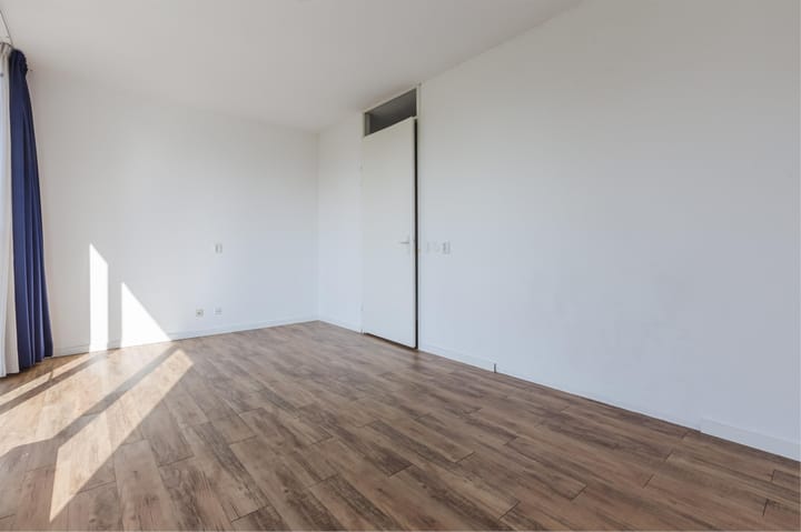 Photo 36 of Osdorper Ban 553