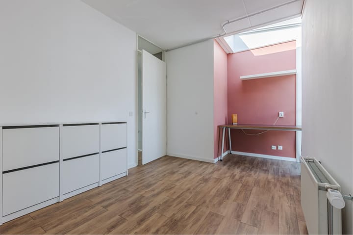 Photo 37 of Osdorper Ban 553