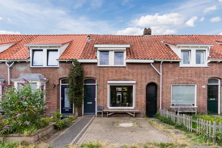 Valkenierstraat 36