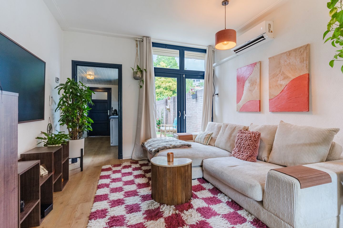 Foto 4 van Valkenierstraat 36