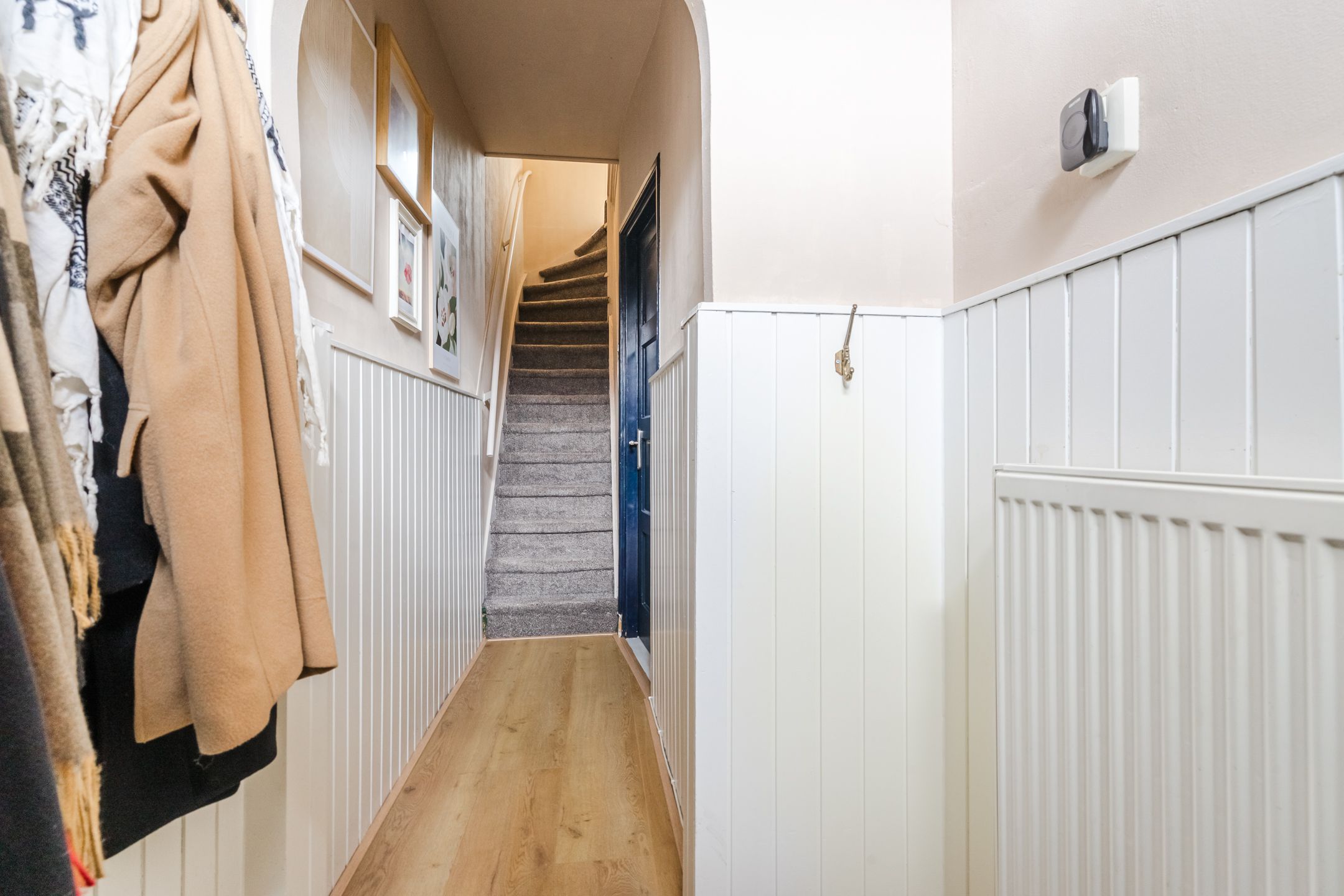 Foto 18 van Valkenierstraat 36