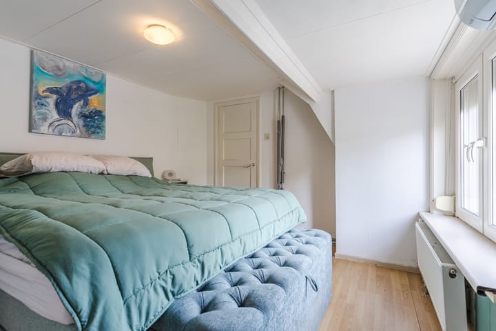 Foto 22 van Valkenierstraat 36