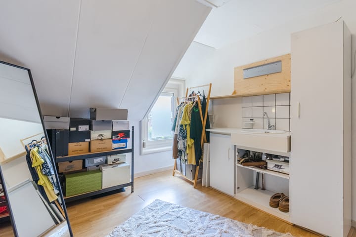 Foto 23 van Valkenierstraat 36