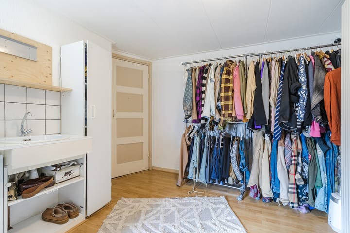 Foto 24 van Valkenierstraat 36